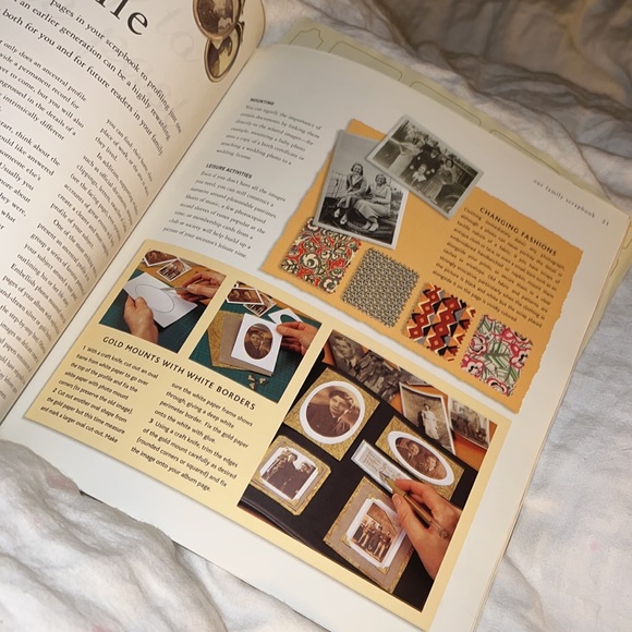 🎉 5/$15 🎉 OUR FAMILY SCRAPBOOK - Picture 3 of 4